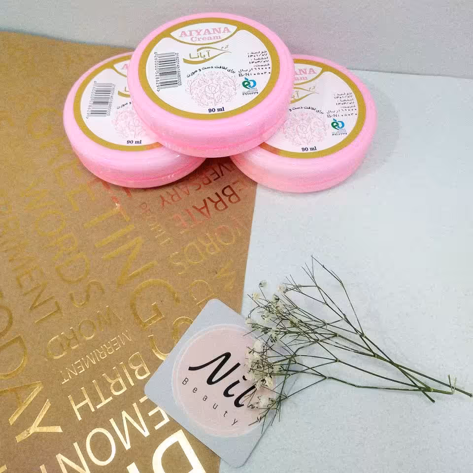 کرم مرطوب کننده دست وصورت