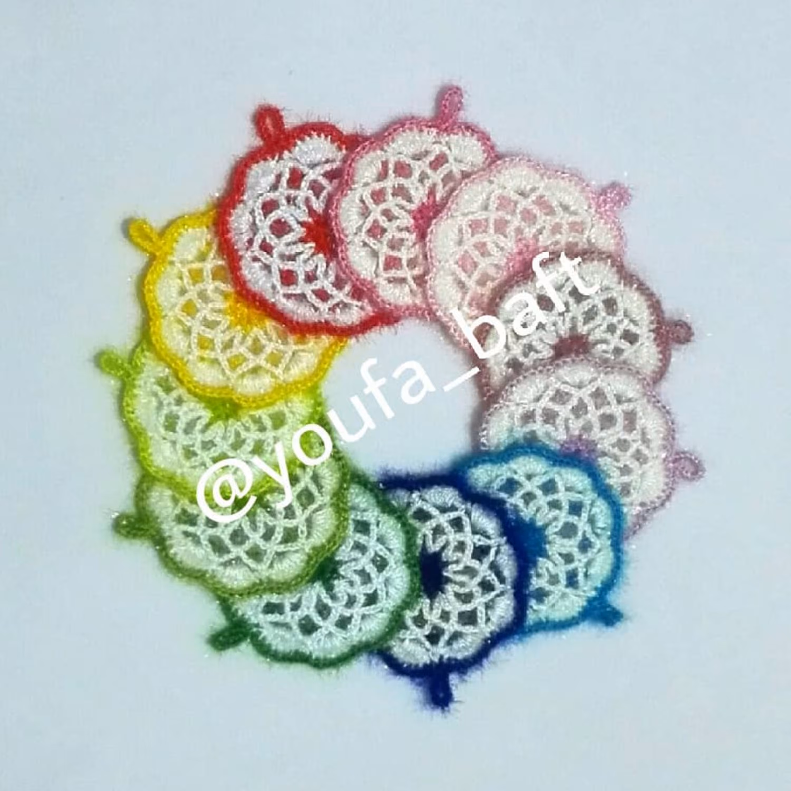 اسکاج و آویز قلاب بافی طرح گل