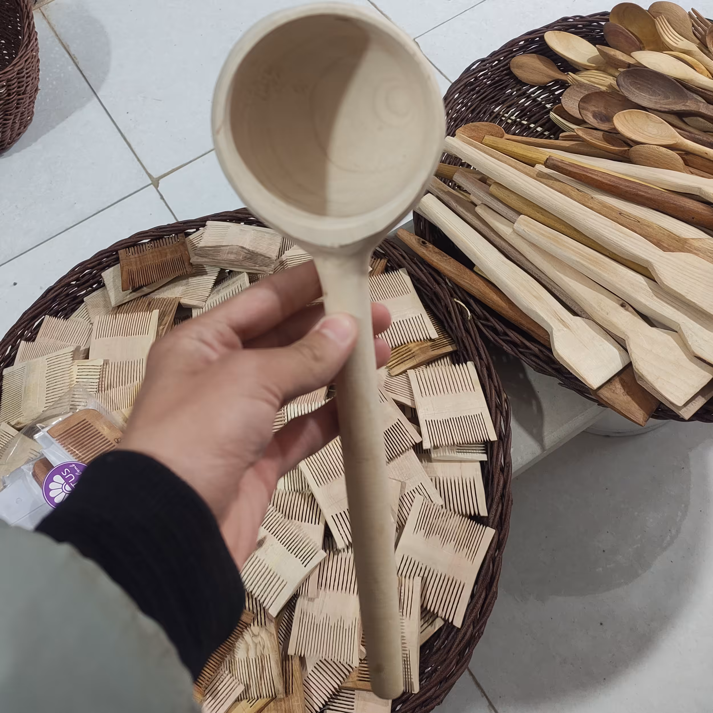 قاشق چوبی بزرگ 