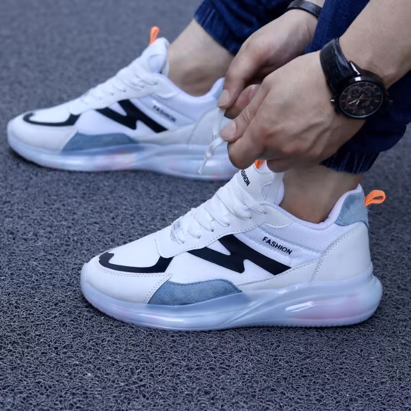 کتونی متفاوت ویه کار خاص