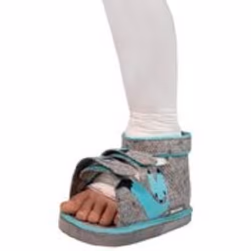 کفش گچ کودک ادور