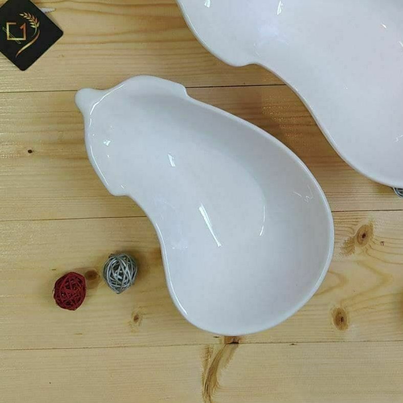 ظرف جنس سرامیکی طرح بادمجان رنگ سفید سایز کوچک
