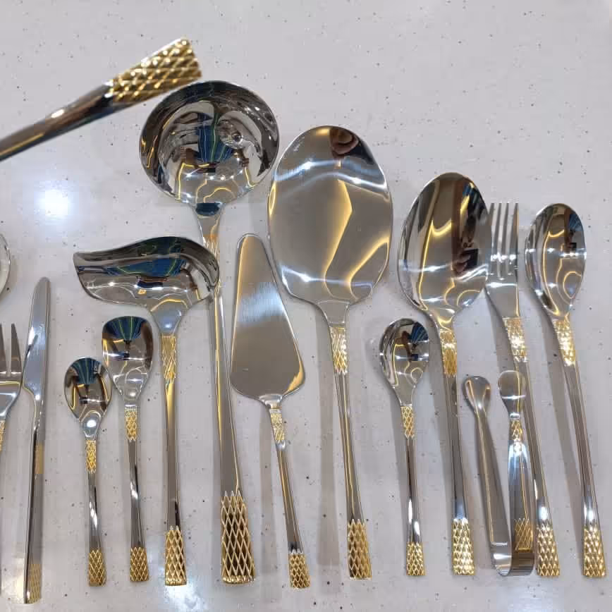 سرویس قاشق و چنگال رایموند24 نفره 144 پارچه کیفیت عالی و درجه 1 . آهنربا نگیر