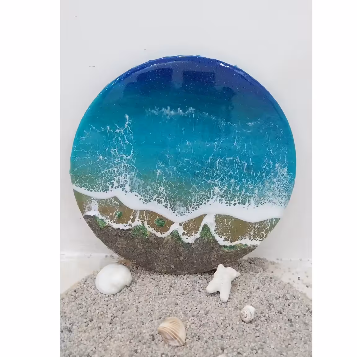   تابلو دکوراتیو طرح دریا با ساحل برجسته دو لایه رزین  بیست و پنج سانتی  