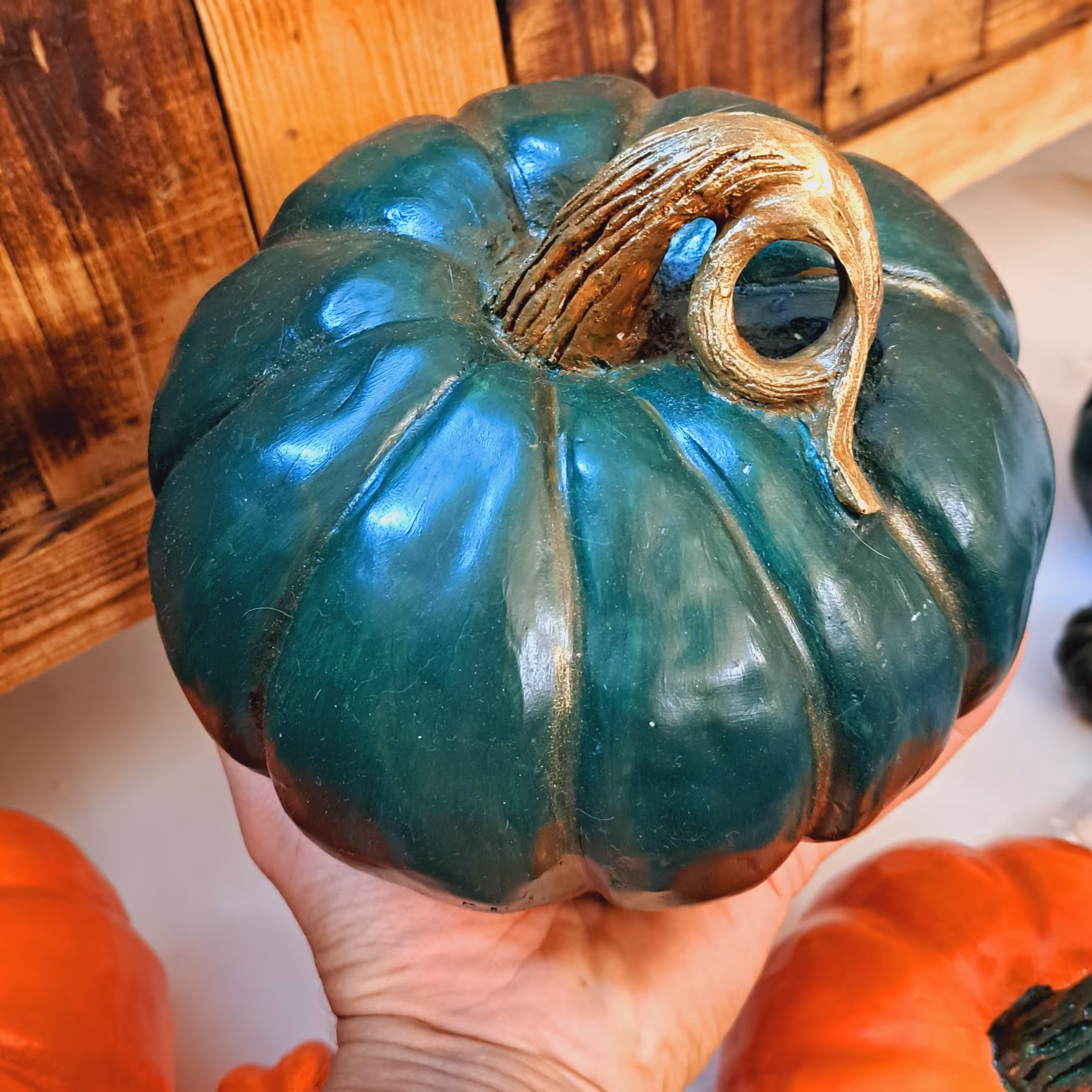 مجسمه کدو متوسط کدو دکوری بزرگ کدو هالوین کدو پاییزی کدو تزیینی کدو سازی مجسمه کدو ارزان دکور عکاسی ست دکور پاییز