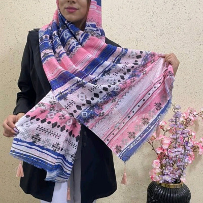 شال نخی منگوله دار