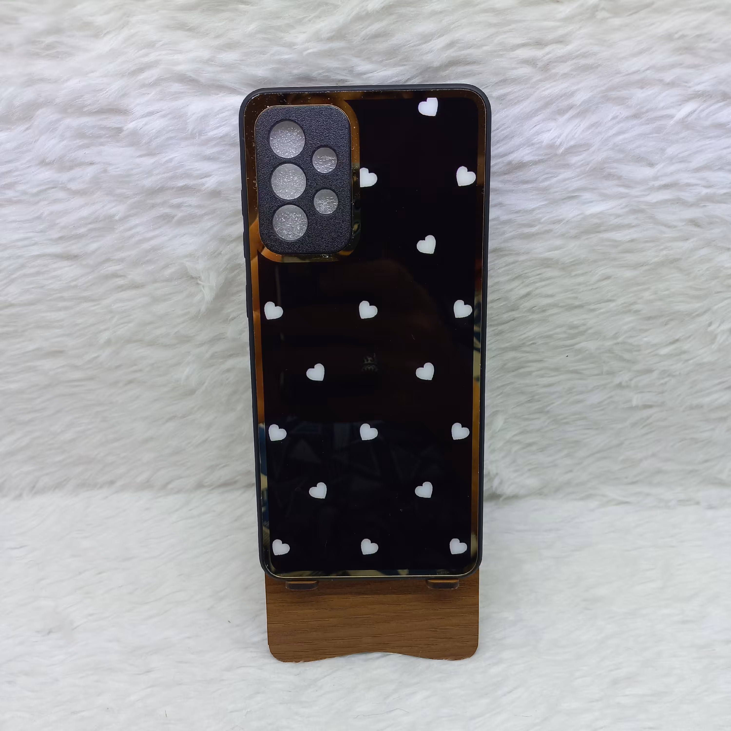 گارد (قاب) گوشی A72 مدل پشت گلس گلدلاین طرح قلب مشکی مناسب گوشی Samsung A72