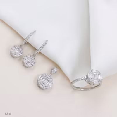 نیم ست نقره مدل امرالدکات دایره طرح طلا سفید کد 1600