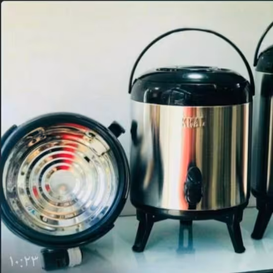 کلمن 10لیتری استیل پایه دار
