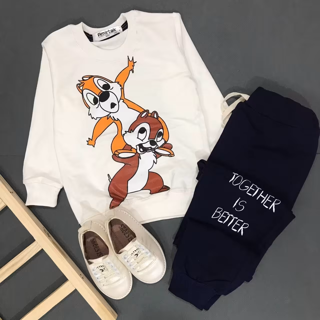 بلوز شلوار اسپرت بچگانه سنجاب  مناسب 2.5 تا 3.5 سال