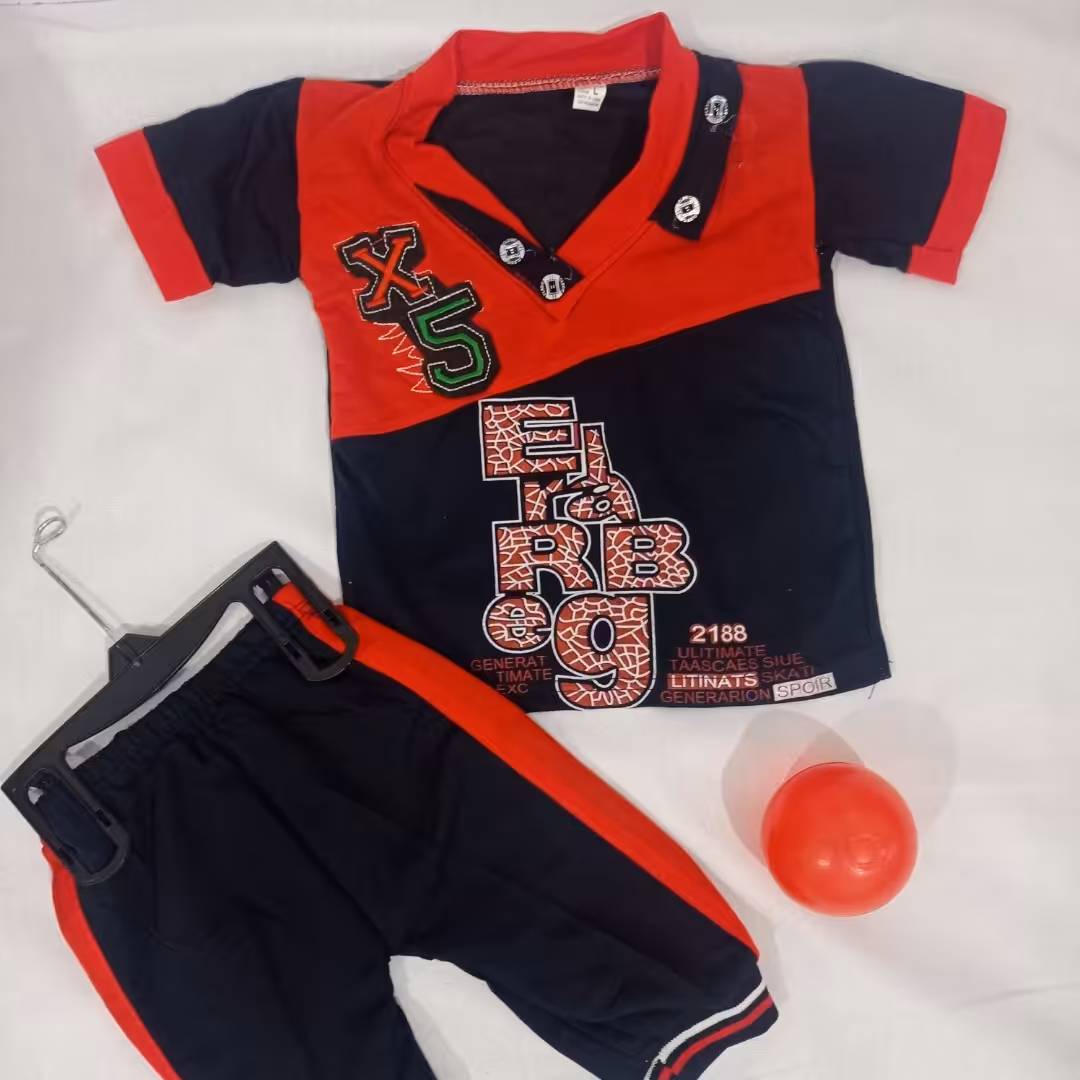 دو تکه پسرانه مدل نانا  سایز بندی رنگ بندی هر رنگ دو سایز داره