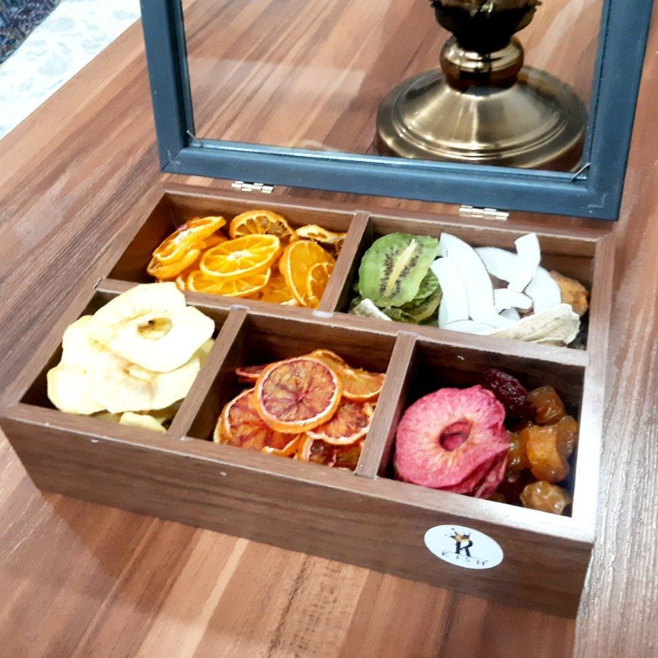 میوه خشک در جعبه تی بگ