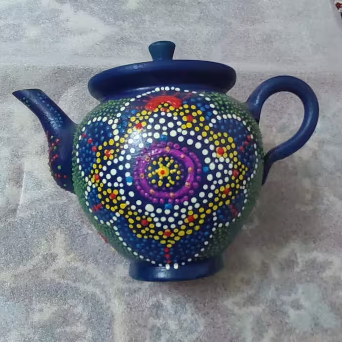 قوری سفالی طراحی شده