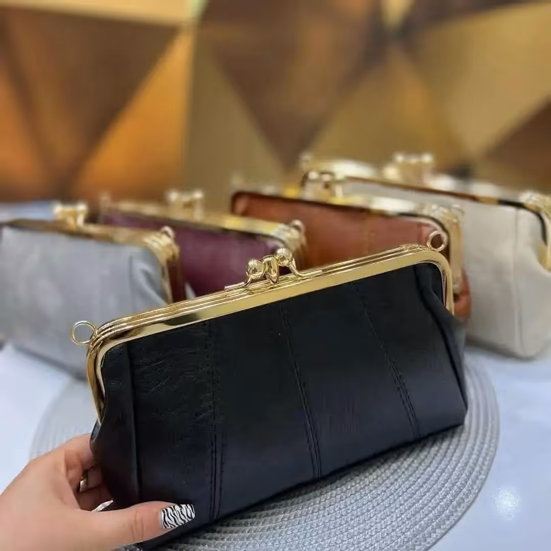 کیف دستی دخترانه چفت بند طلایی 