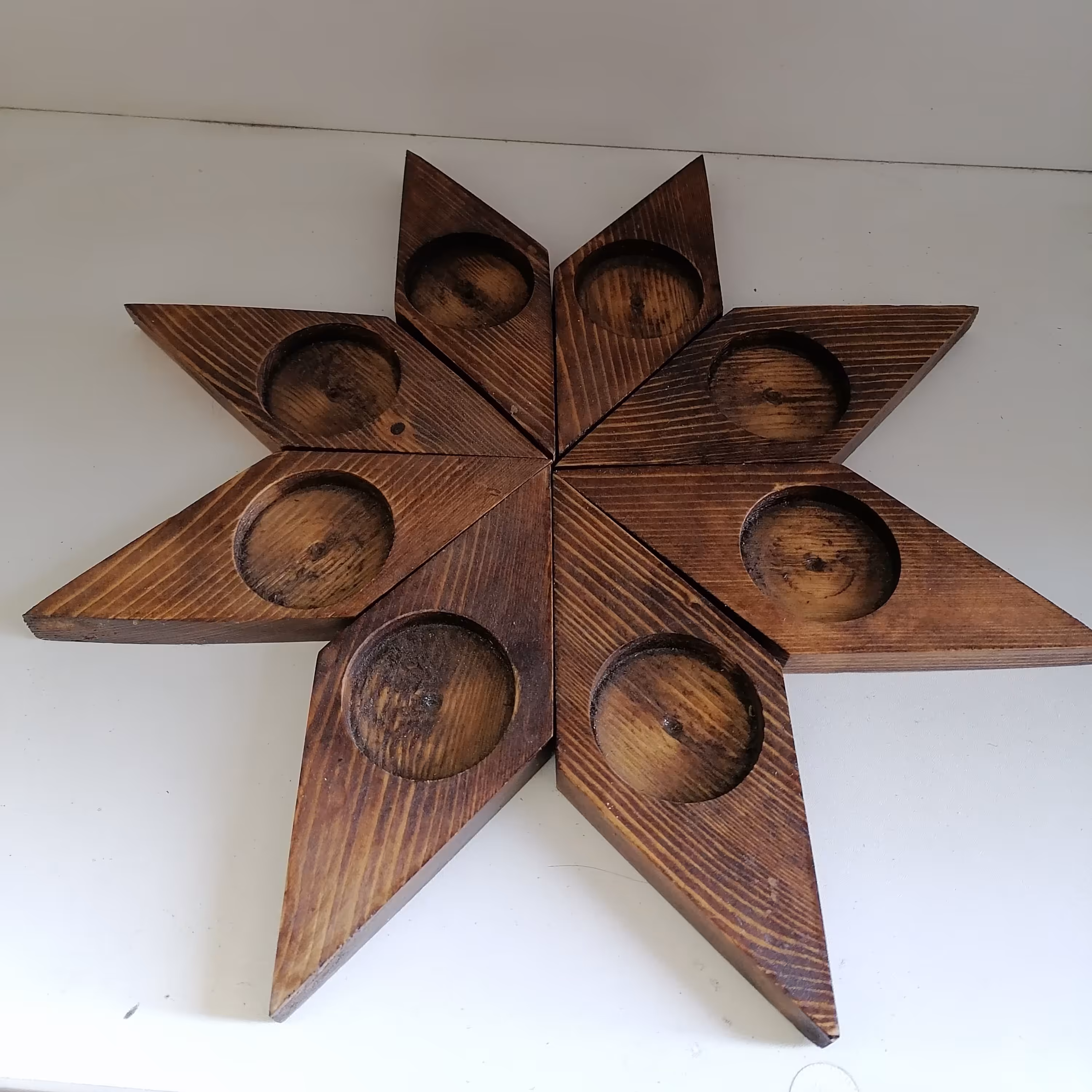 شمعدان ستاره ای چوبی