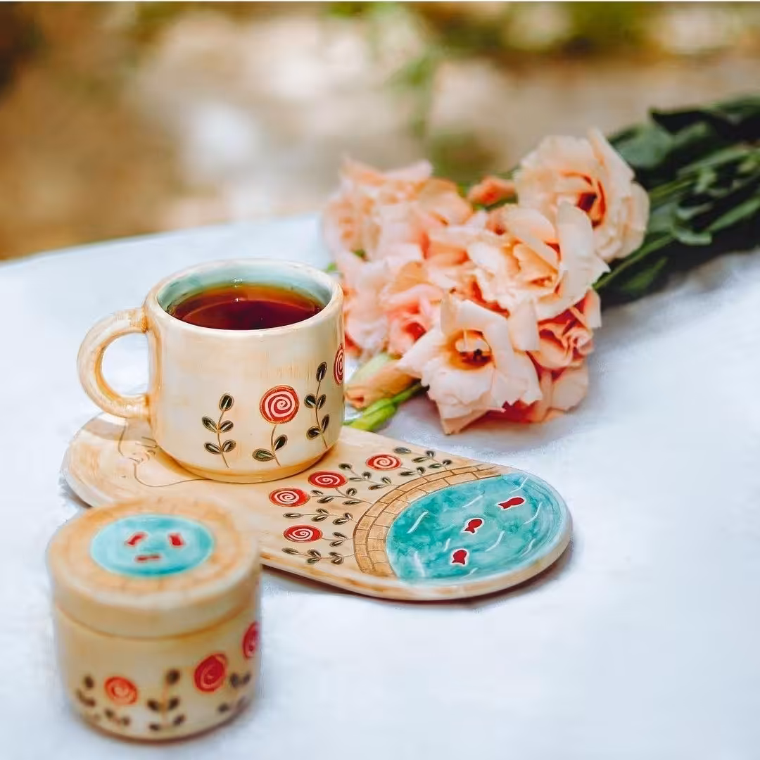 سرویس چای خوری تک نفره سرامیکی دستساز ( فنجان و قندان و سینی )