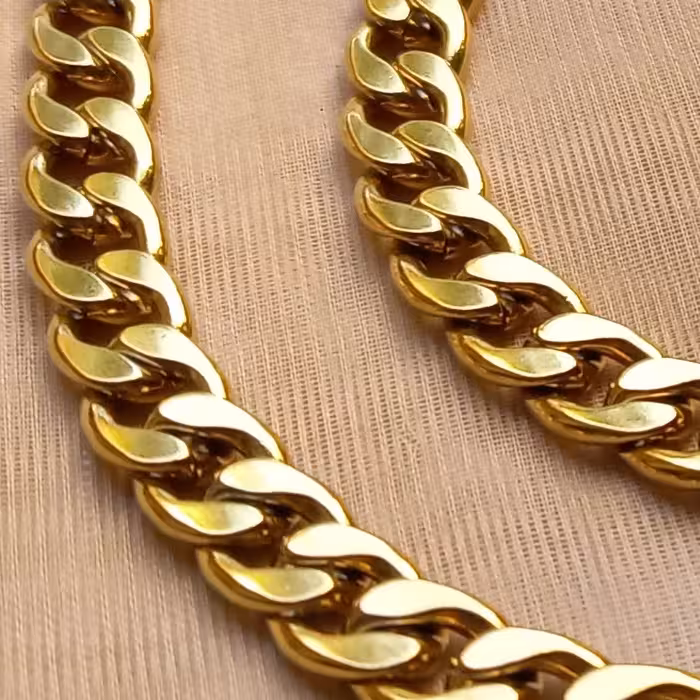 دستبند کارتیر استیل طلایی ضخیم