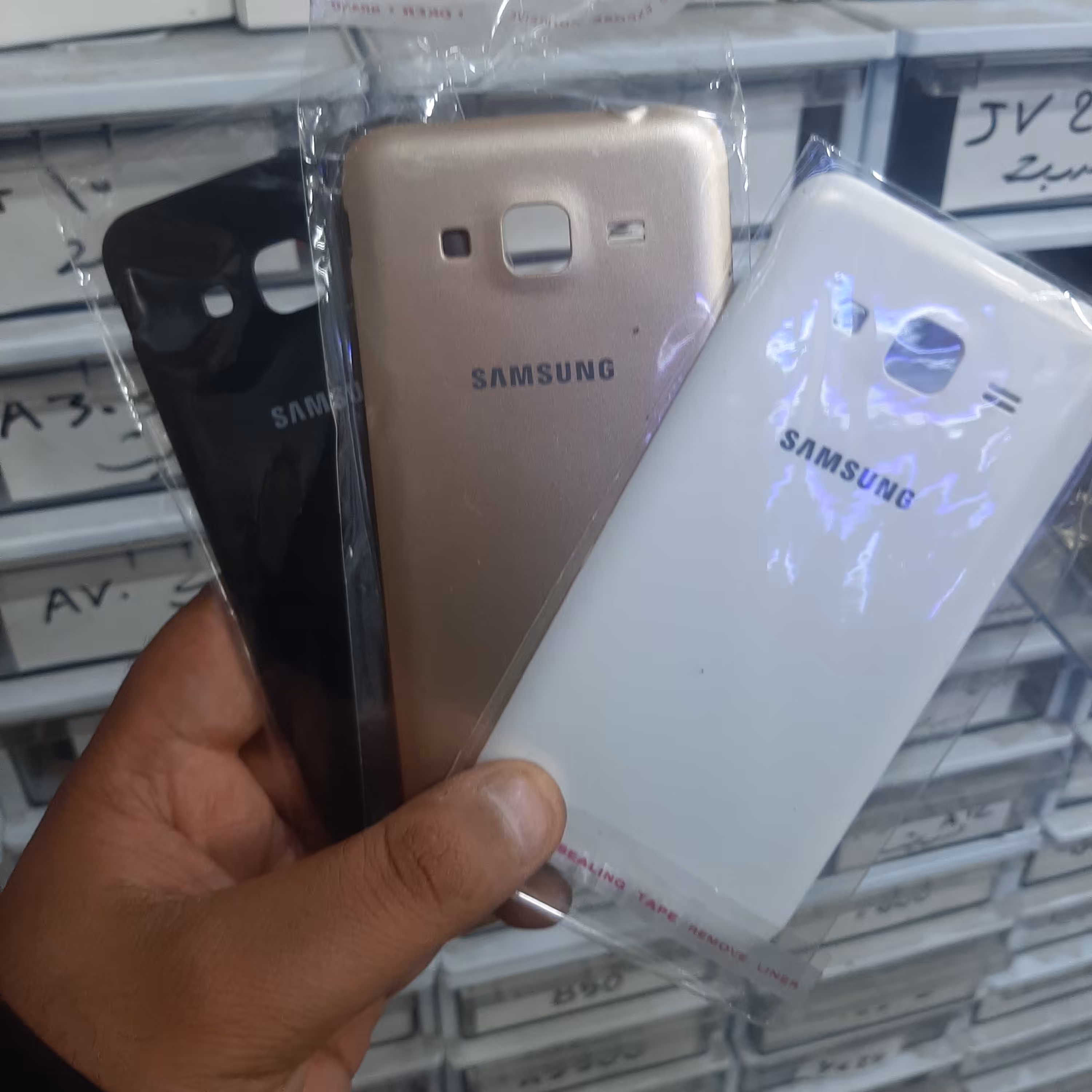 درب پشت SAMSUNG J3 2016