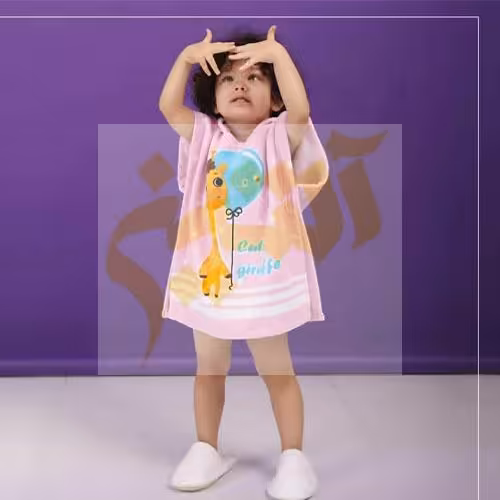 حوله پانچو کودک پودایران طرح زرافه