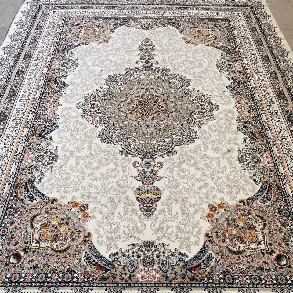فرش 700 شانه تراکم 2550 نمره نخ 21 طرح مهسا کرم 10 سال ضمانت در همه ابعاد