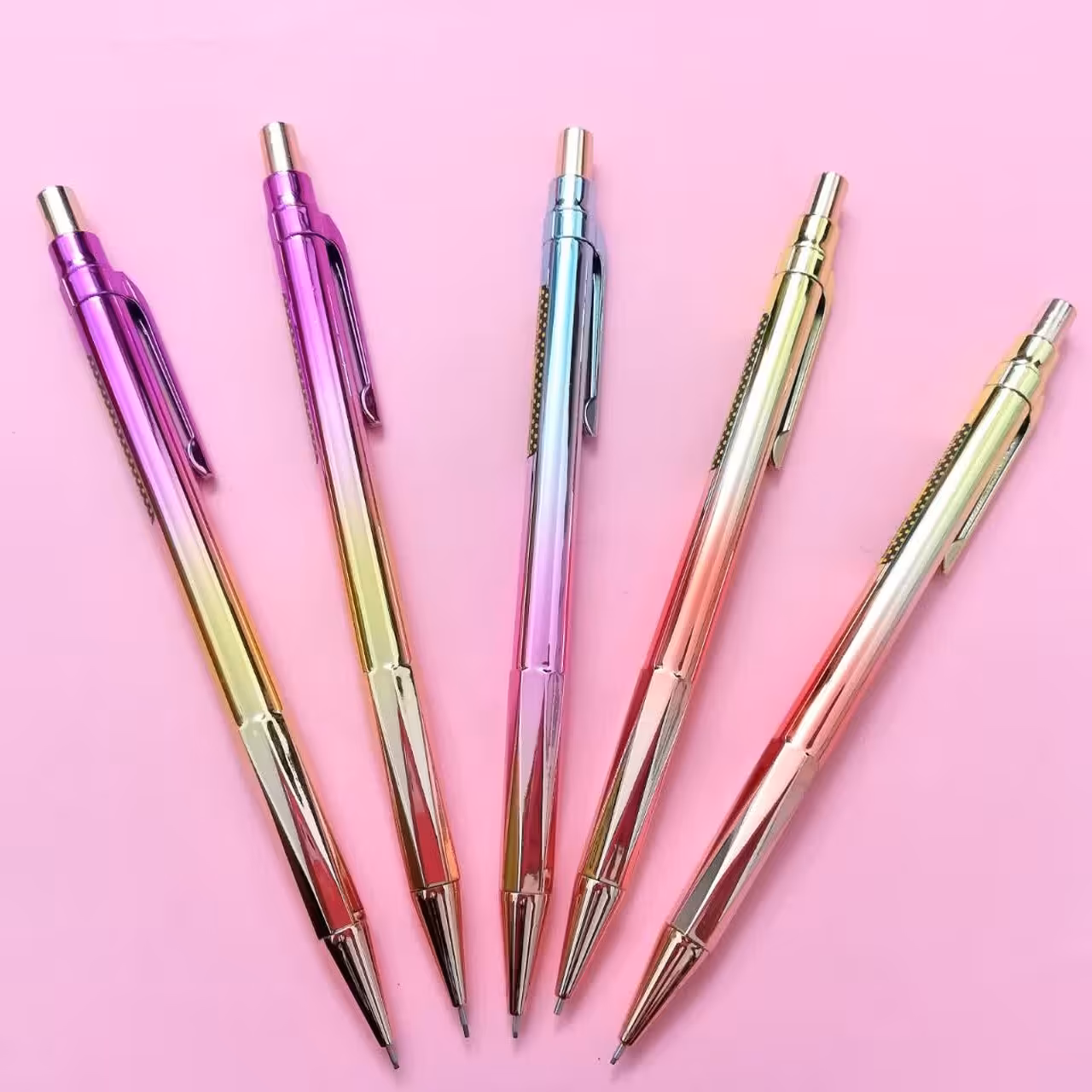 اتود هولوگرامی گیره دار نوک هفت دهم