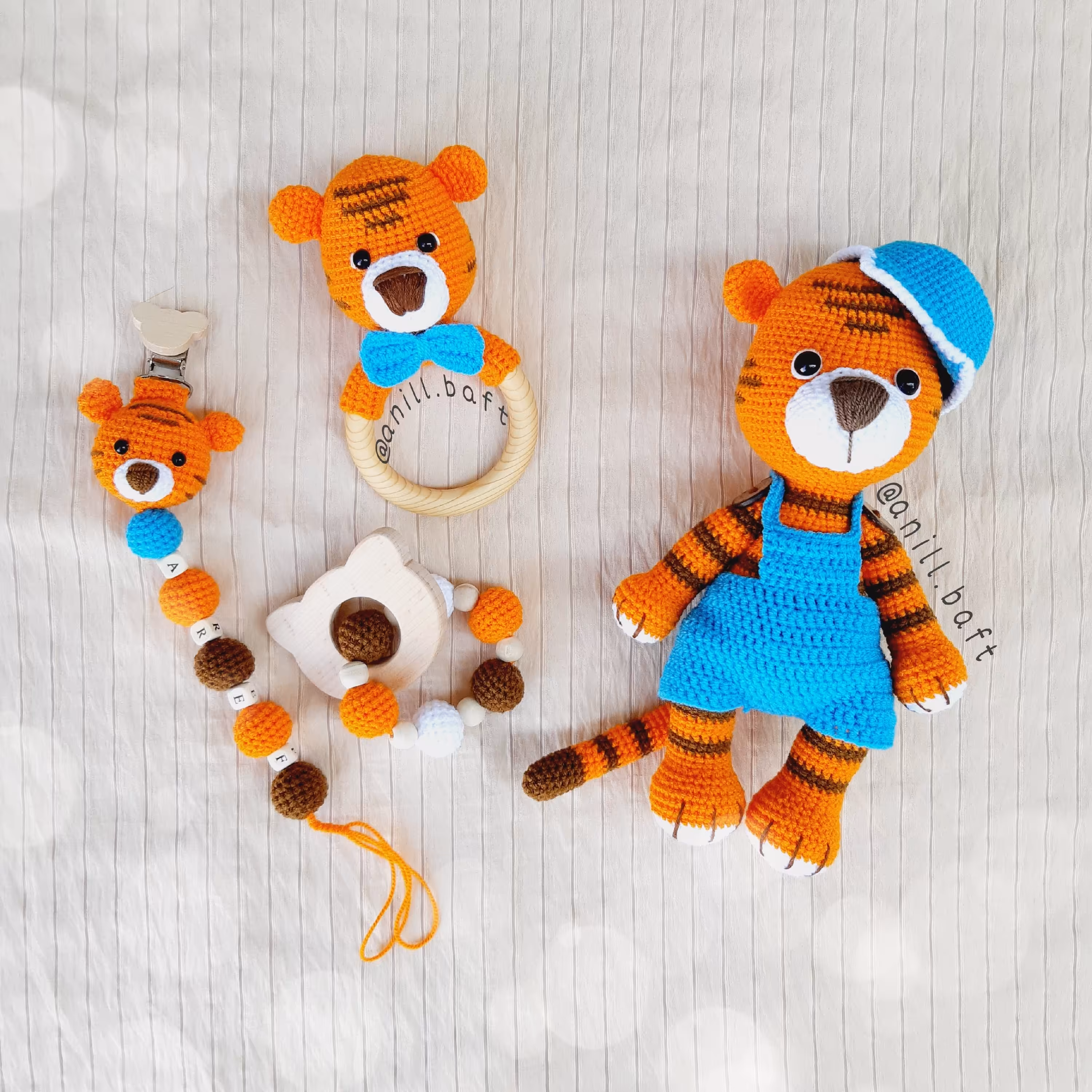 جغجغه ببر بافتنی 