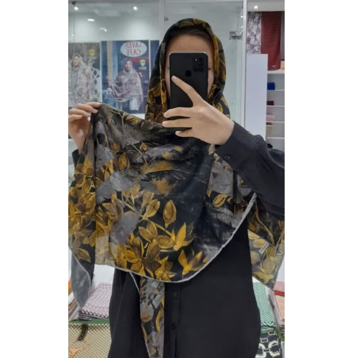 روسری زنانه حریر نخ عیدانه
