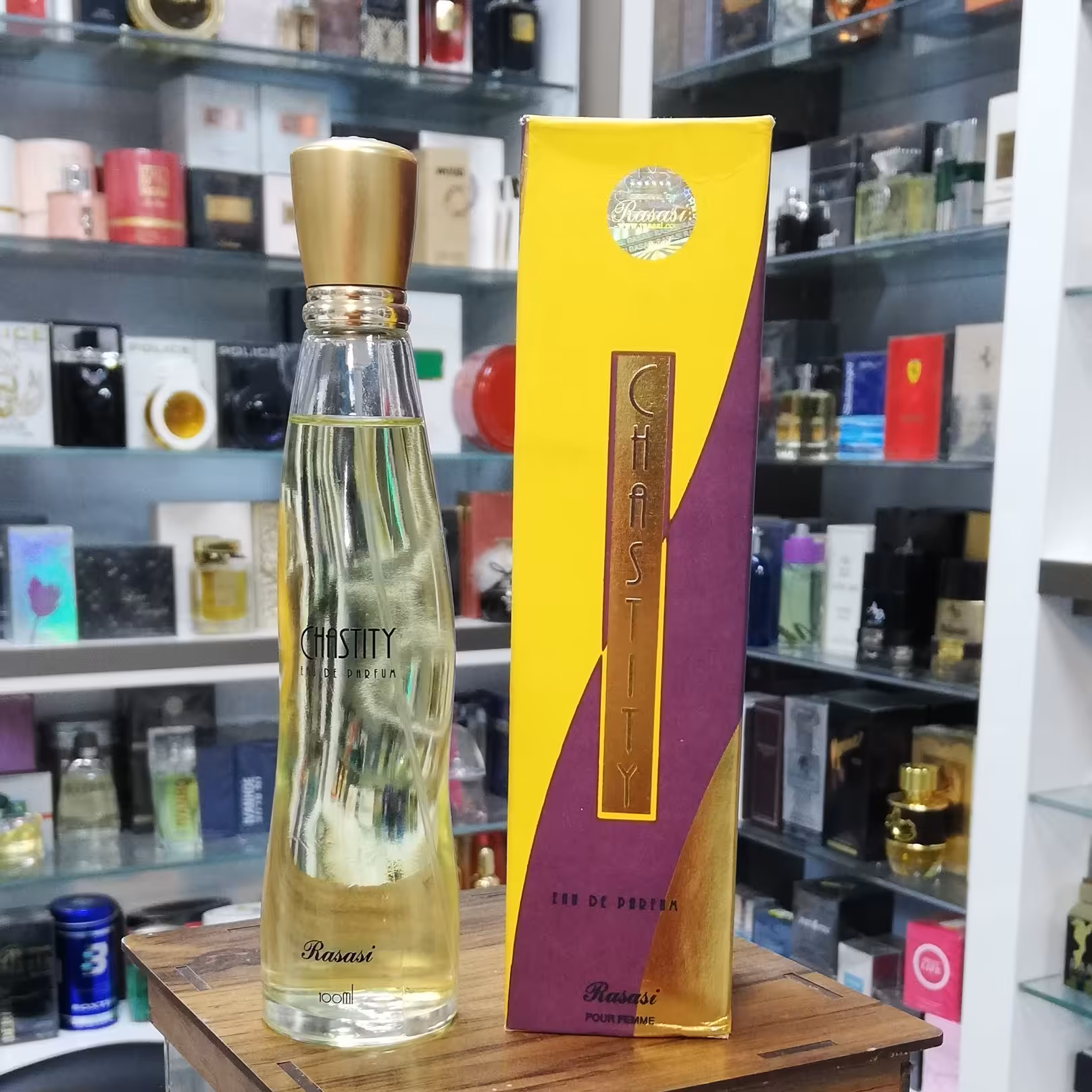 عطر زنانه چاستیتی-Chastity Women

