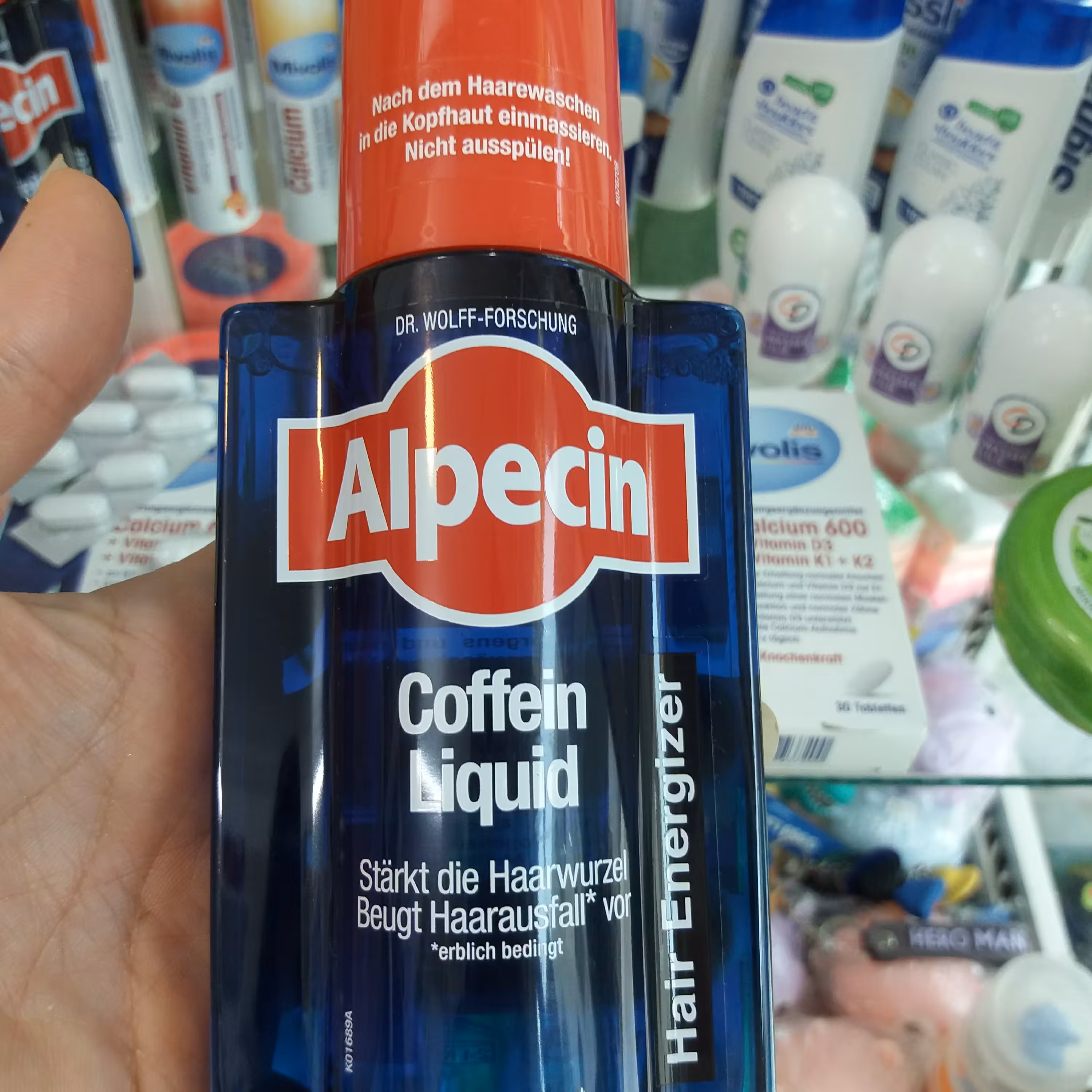 تونیک آلپِسین کافئین  برای  کسانیکه  دور اندیش هستند ،  تقویت کننده پیاز مو و  ایجاد موهای جدید  ، باز سازی پوست سر 