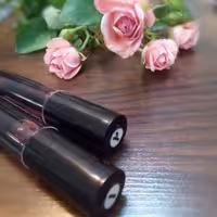 تینب لب طبیعی . سبک با ماندگاری بالا بدون موادشیمیایی