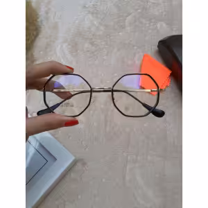 فرم عینک زنانه و مردانه هشت ضلعی فلزی مشکی طلایی برای صورت های متوسط