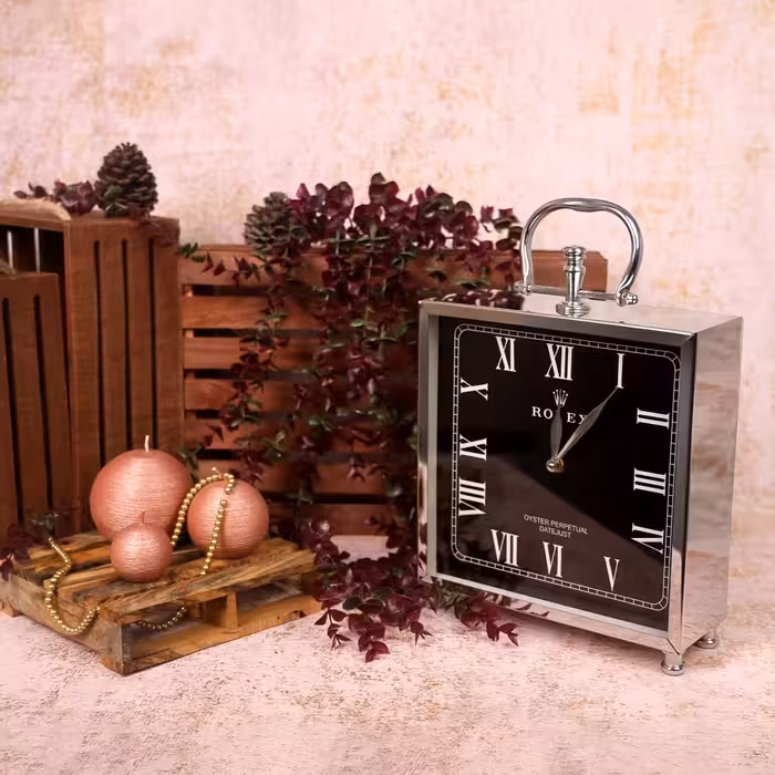 ساعت مربع مشکی نقره ای 25×25