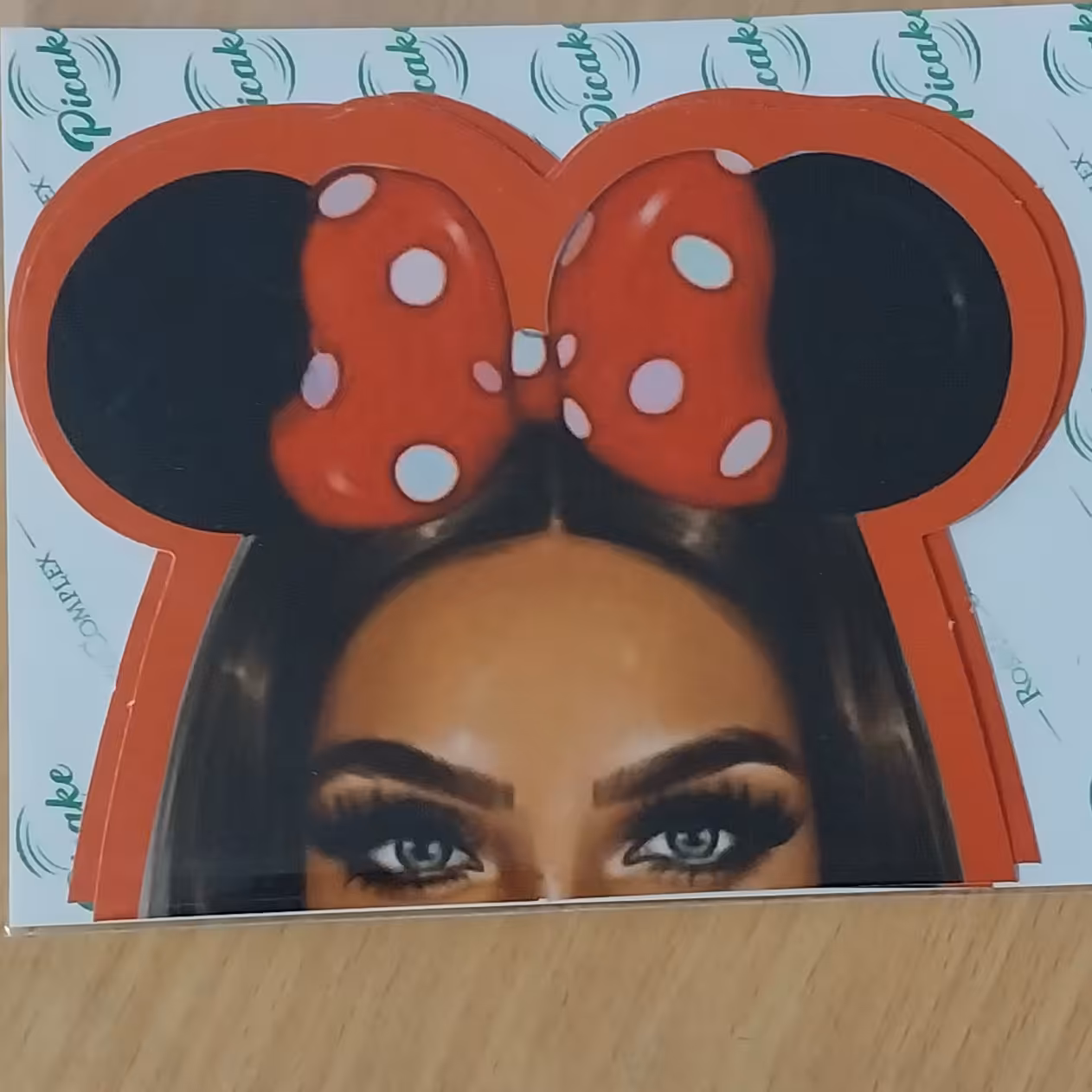 تاپر روی کیک تم تولد دخترانه (زنانه )3