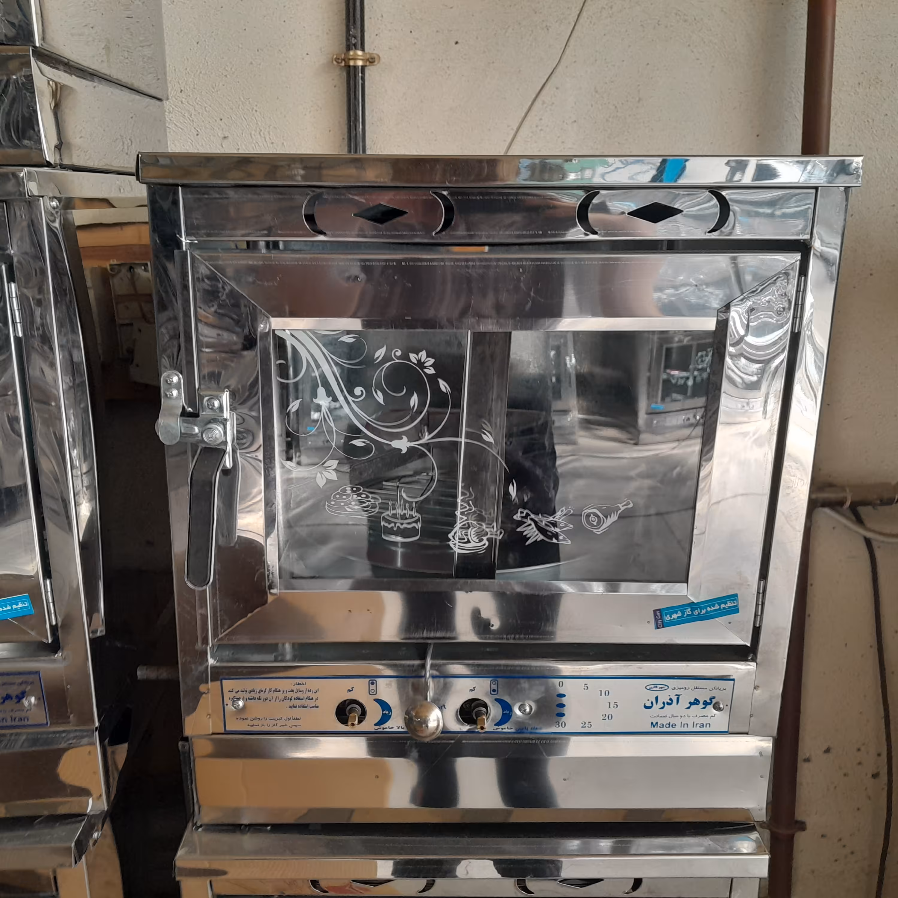 تنورگازی یا تنور خانگی نیمه استیل مدل sg600  (تولید و پخش کننده از درب کارخانه)     ((پس کرایه ))