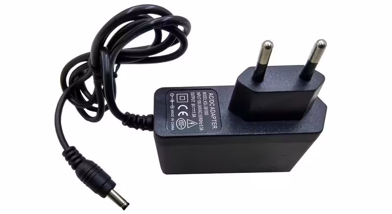 آداپتور 9 ولت 1 آمپر کد:1636