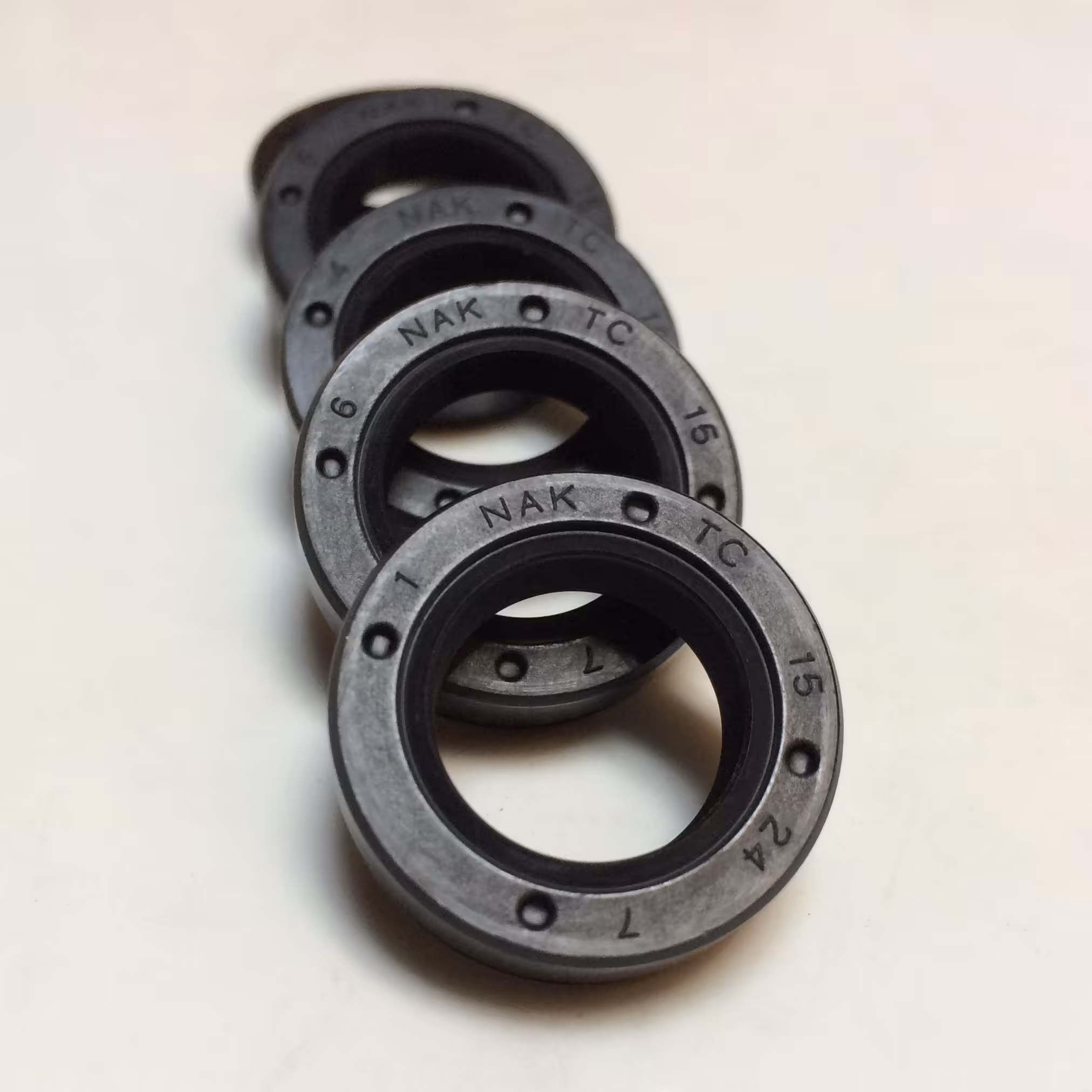 کاسه نمد پمپ هیدرولیک زانتیا