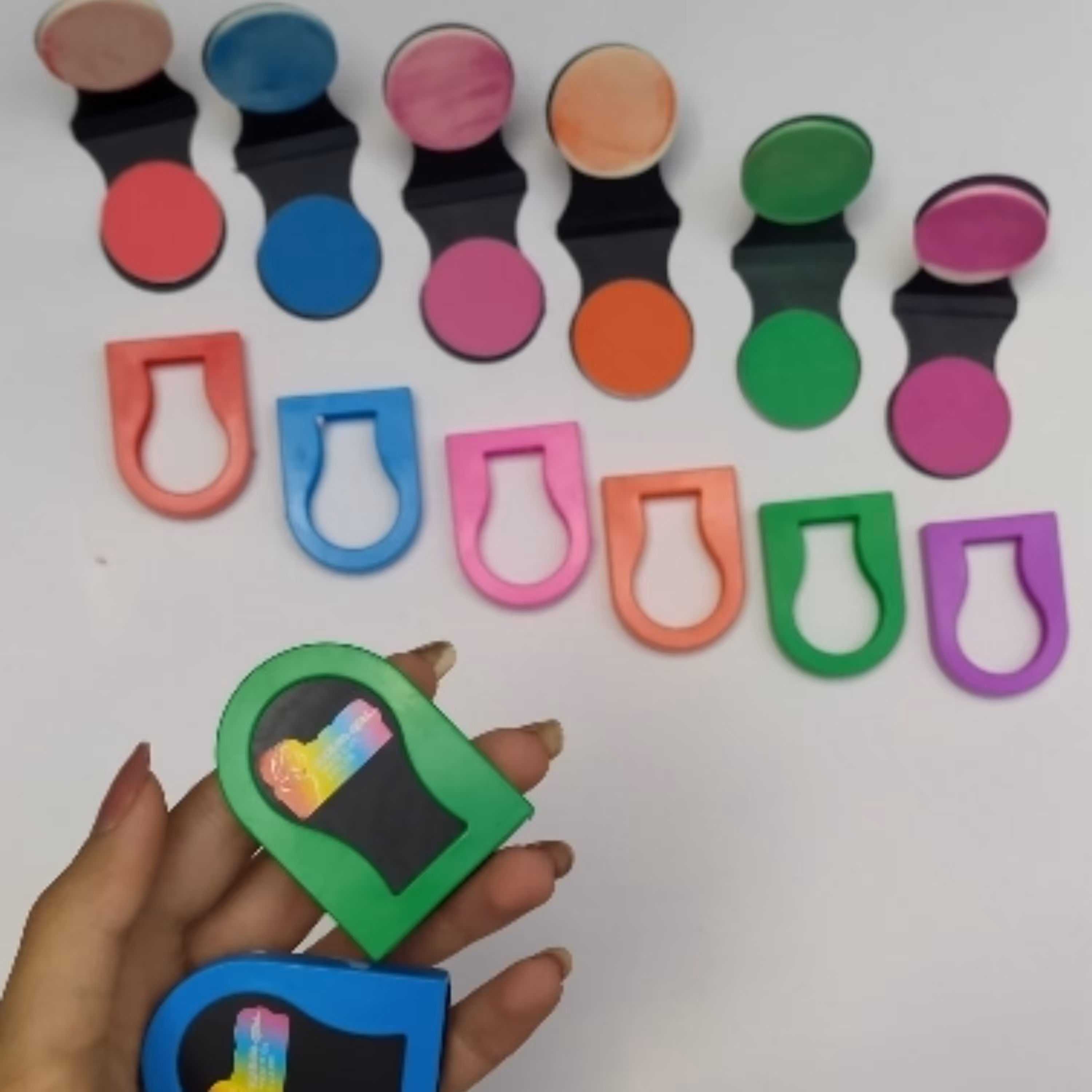 تو سه سوت موهاتو رنگ فانتزی بزن با گچ مو سکه ای