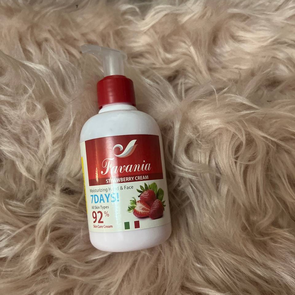 کرم مرطوب کننده و آبرسان دست و صورت با رایحه خوشبو 