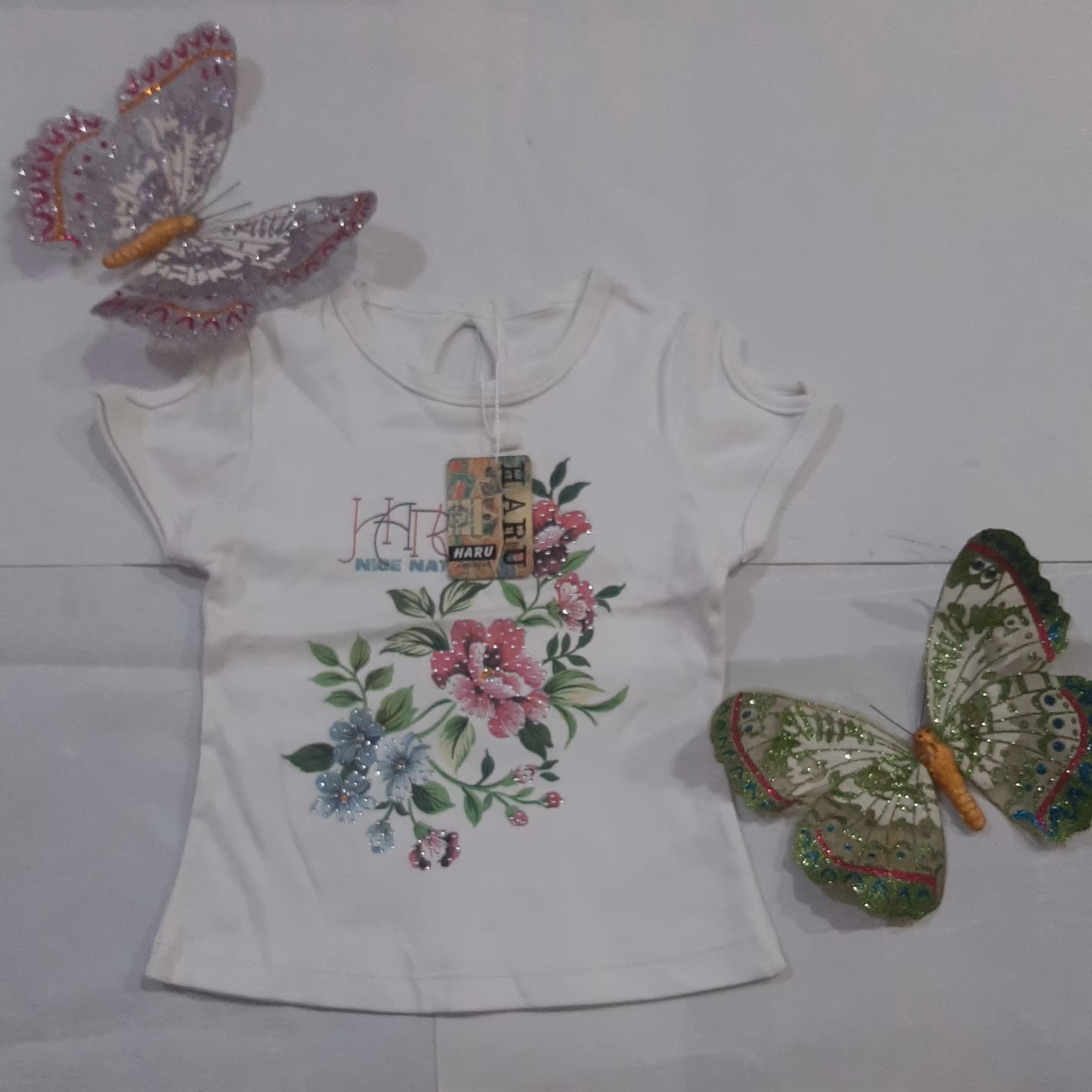 تیشرت سفیددخترانه بچه گانه نگین کوب وطرح دار نخ پنبه 