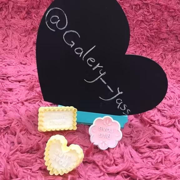 قالب شیرینی و بیسکوییت