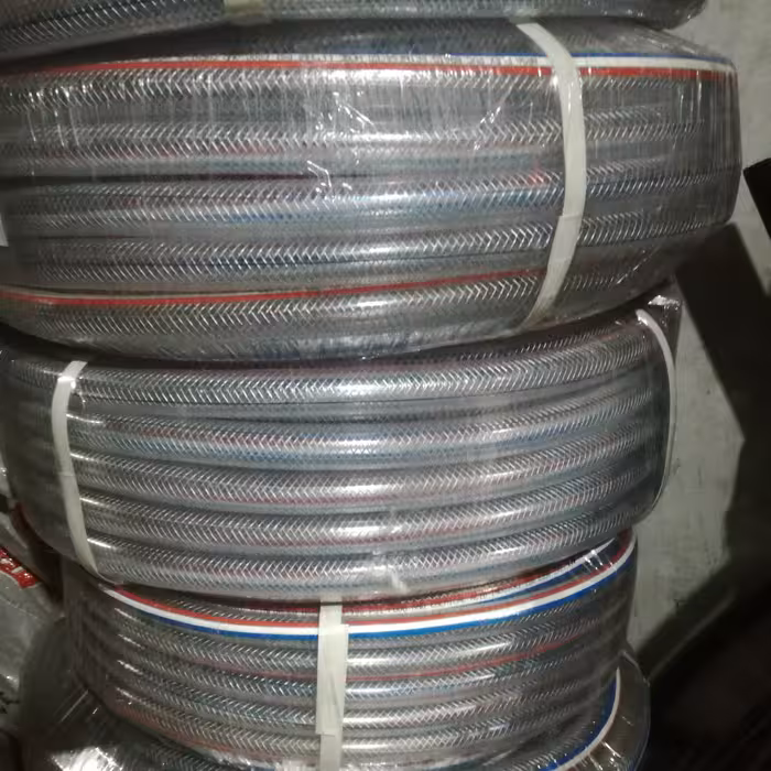 شلنگ آب شفاف صادراتی سایز 2.5 سنگین وزن قیمت درج شده برای  50 متر میباشد