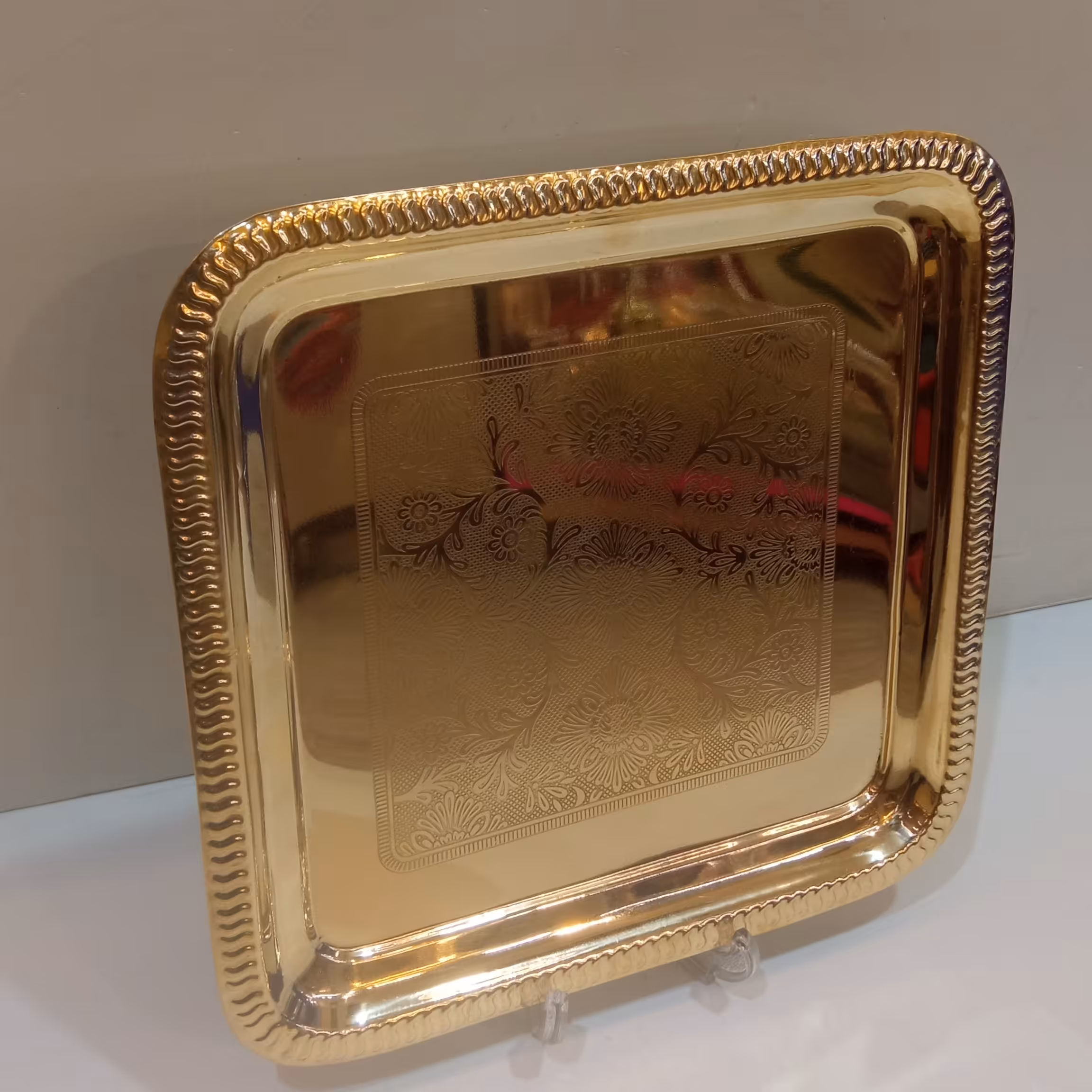 سینی پذیرایی برنجی مربع 2