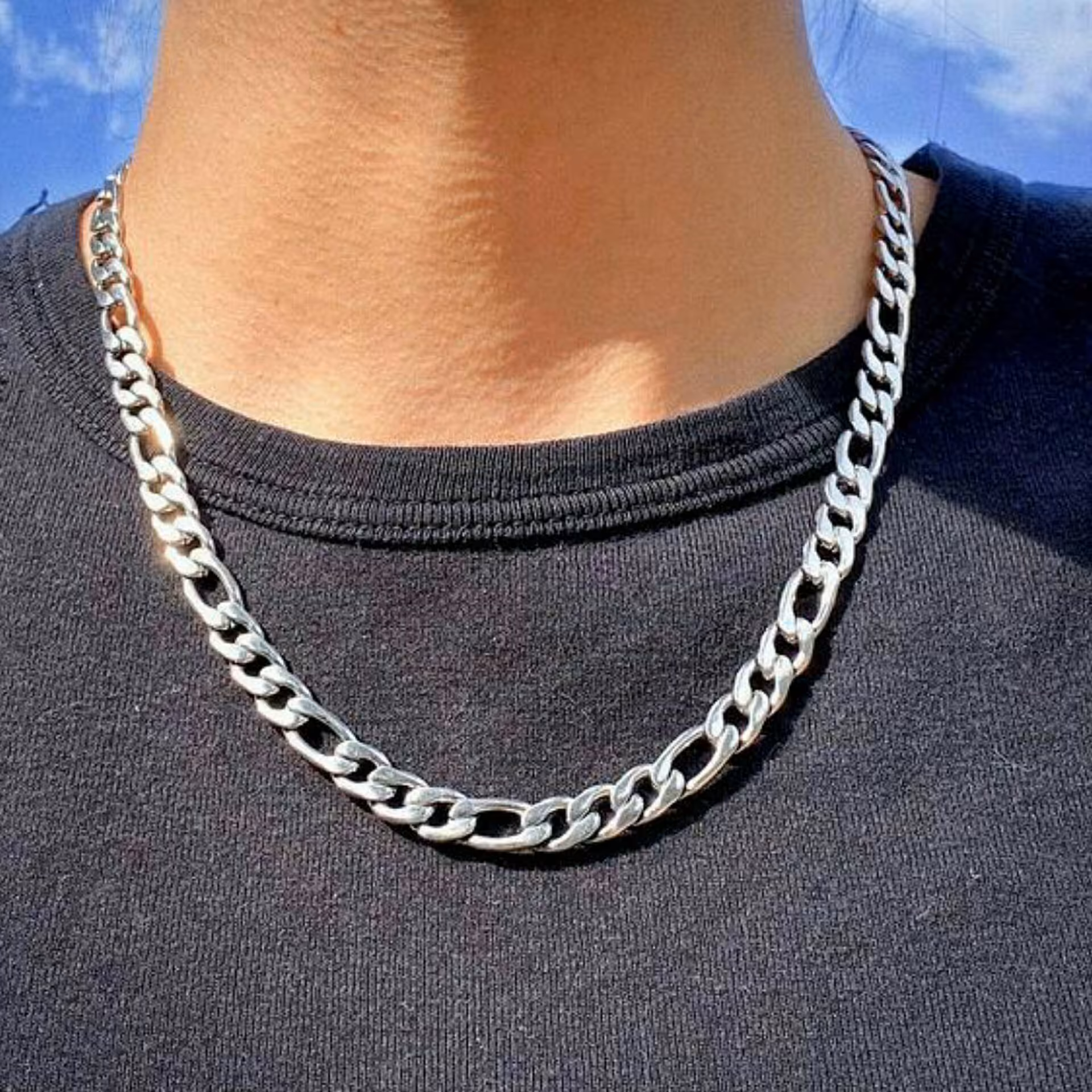 زنجیر فیگارو استیل نسبتا پهن مناسب آقایان