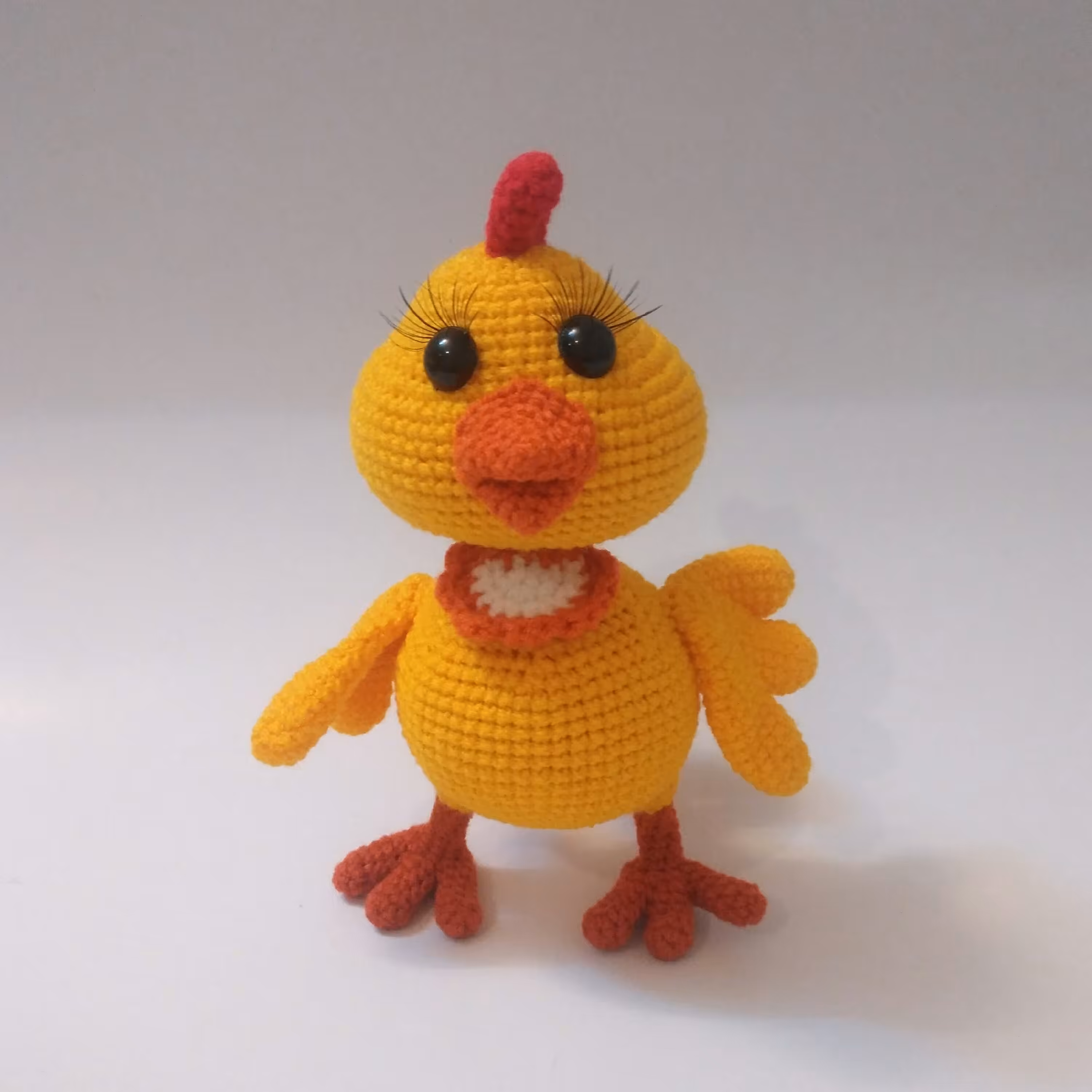 اسباب بازی عروسک بافتنی کاموایی خانم مرغ