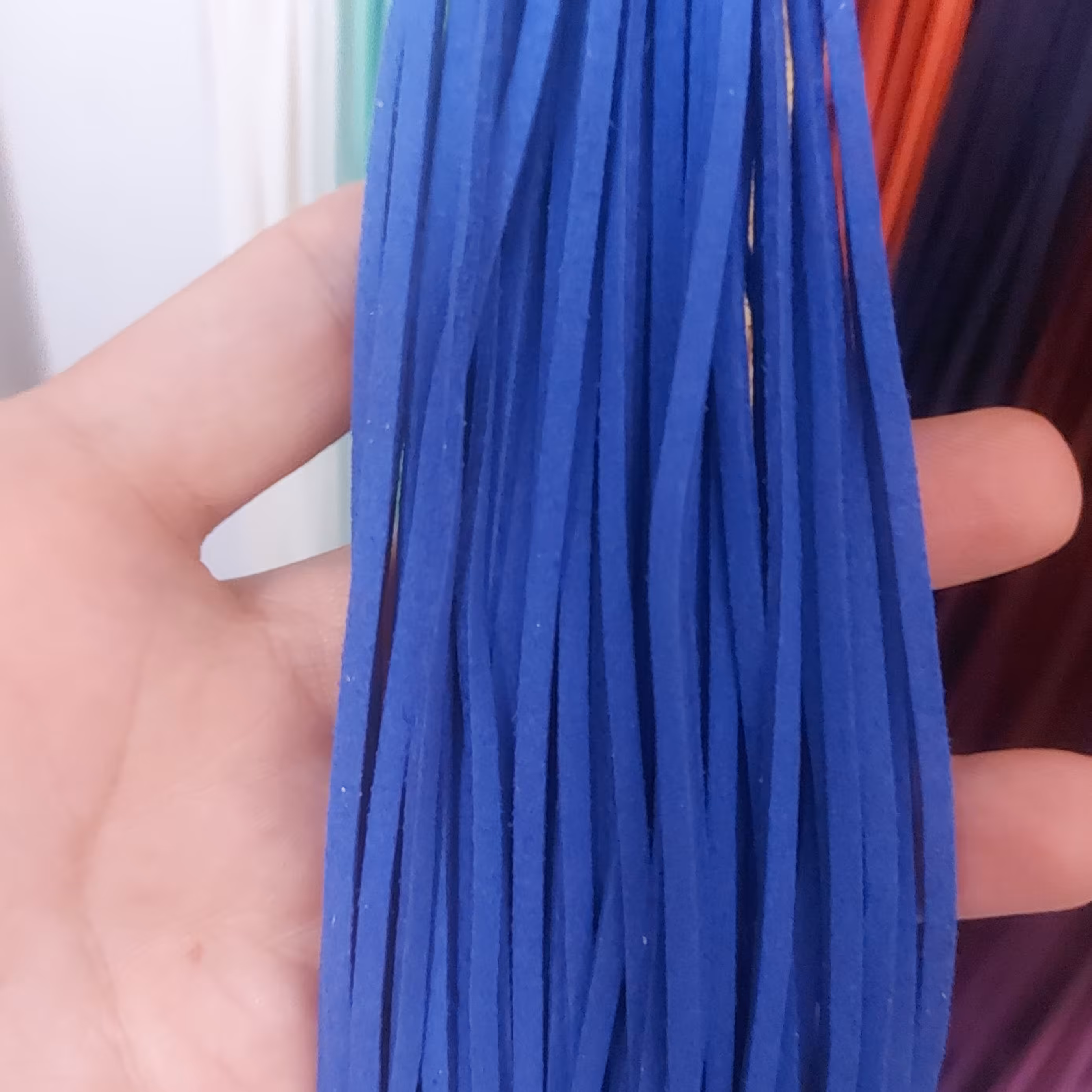 تریشه یوف آبی 