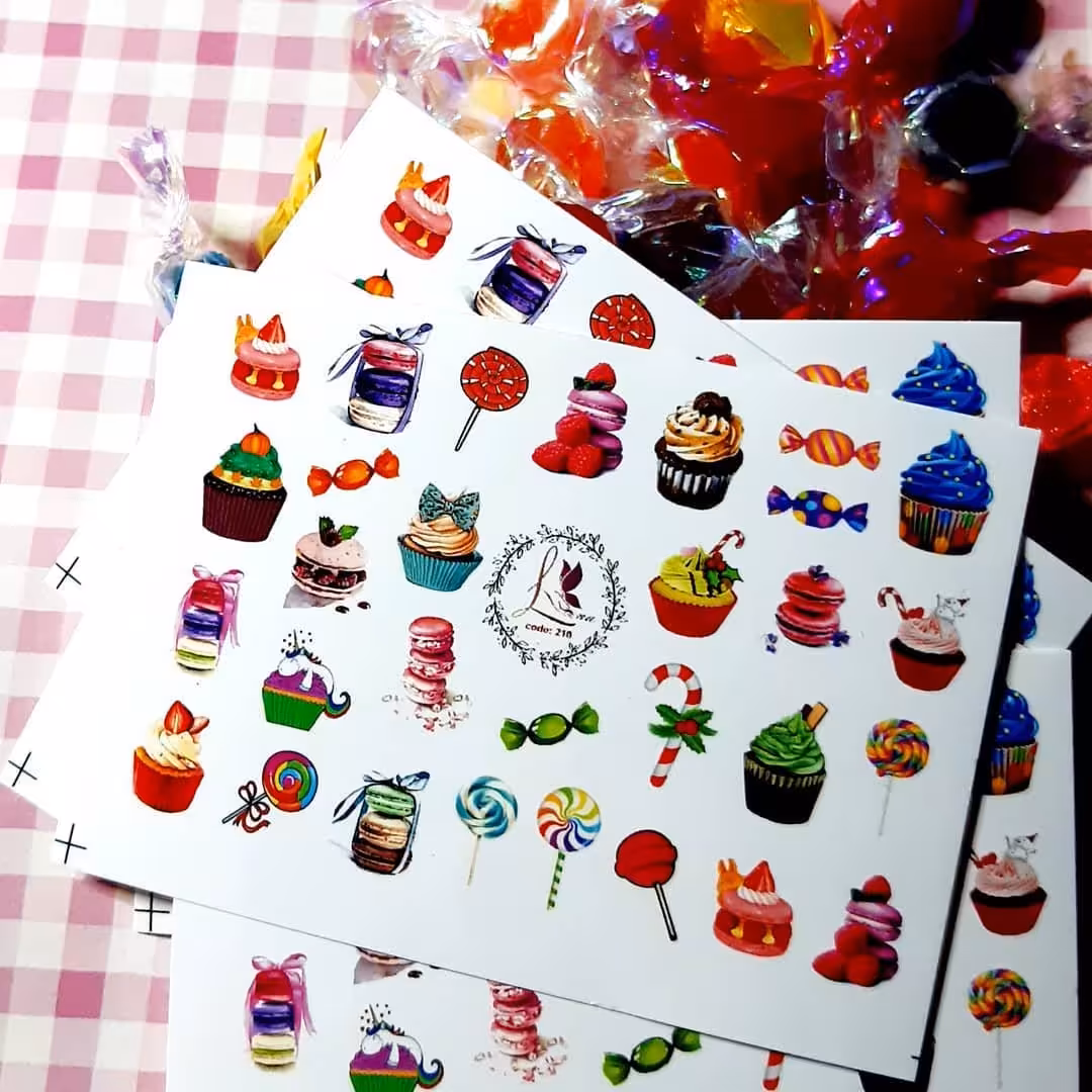 لنز ناخن کاپ کیک