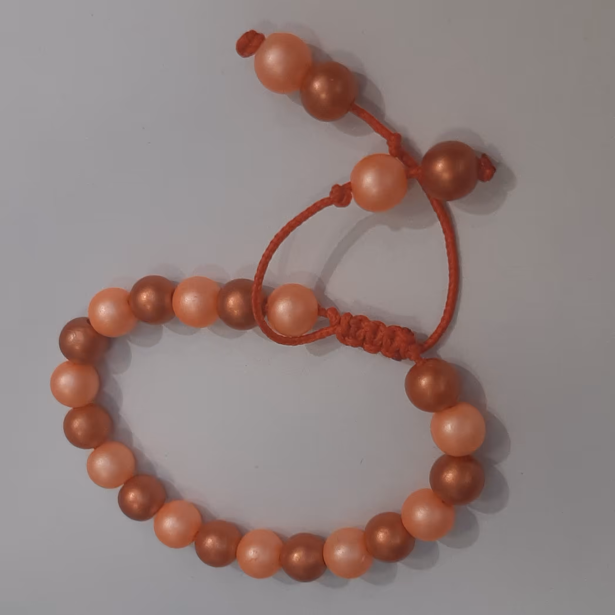 دستبند با مهره