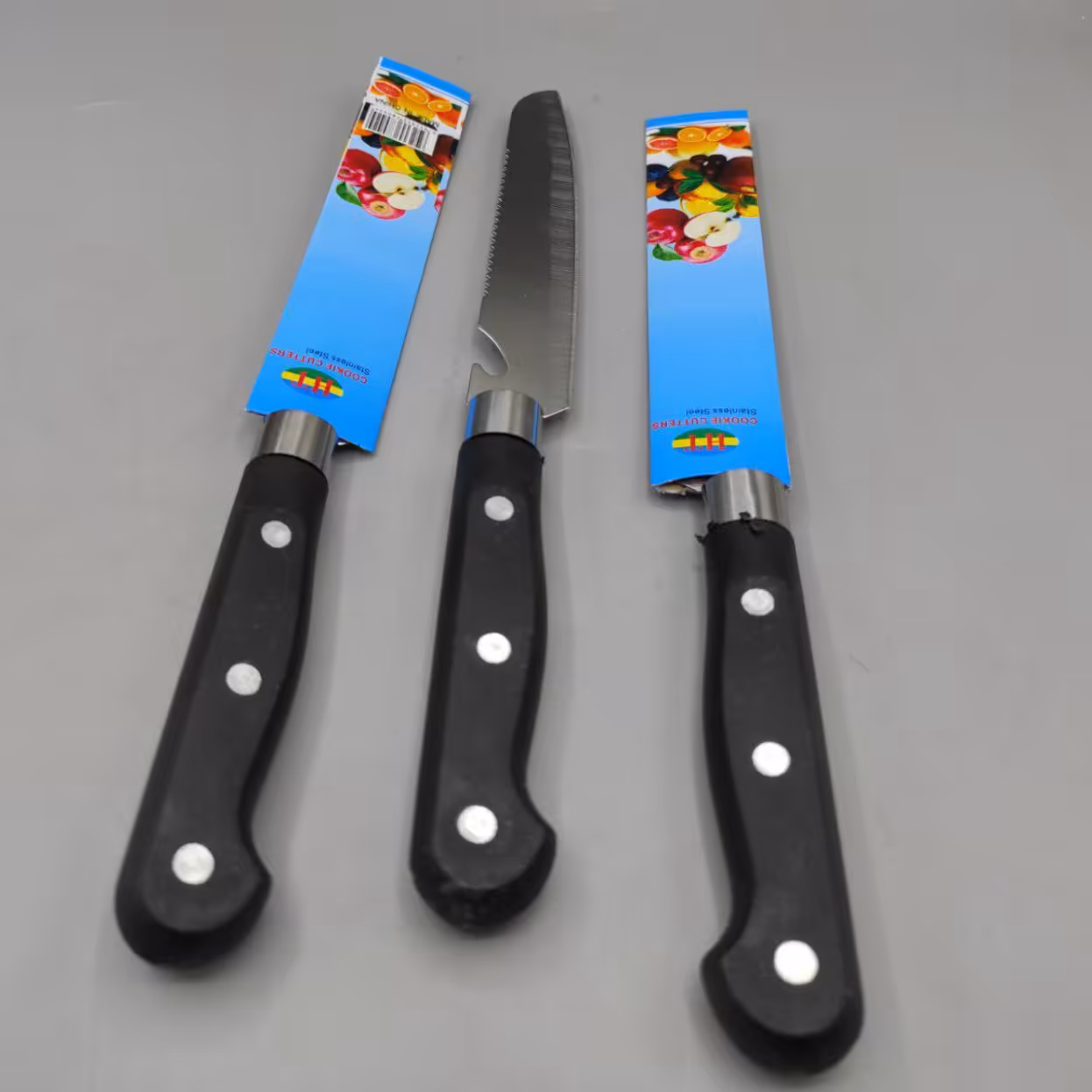 چاقوی آشپزخانه  دسته مشکی سه کاره تیز و برنده