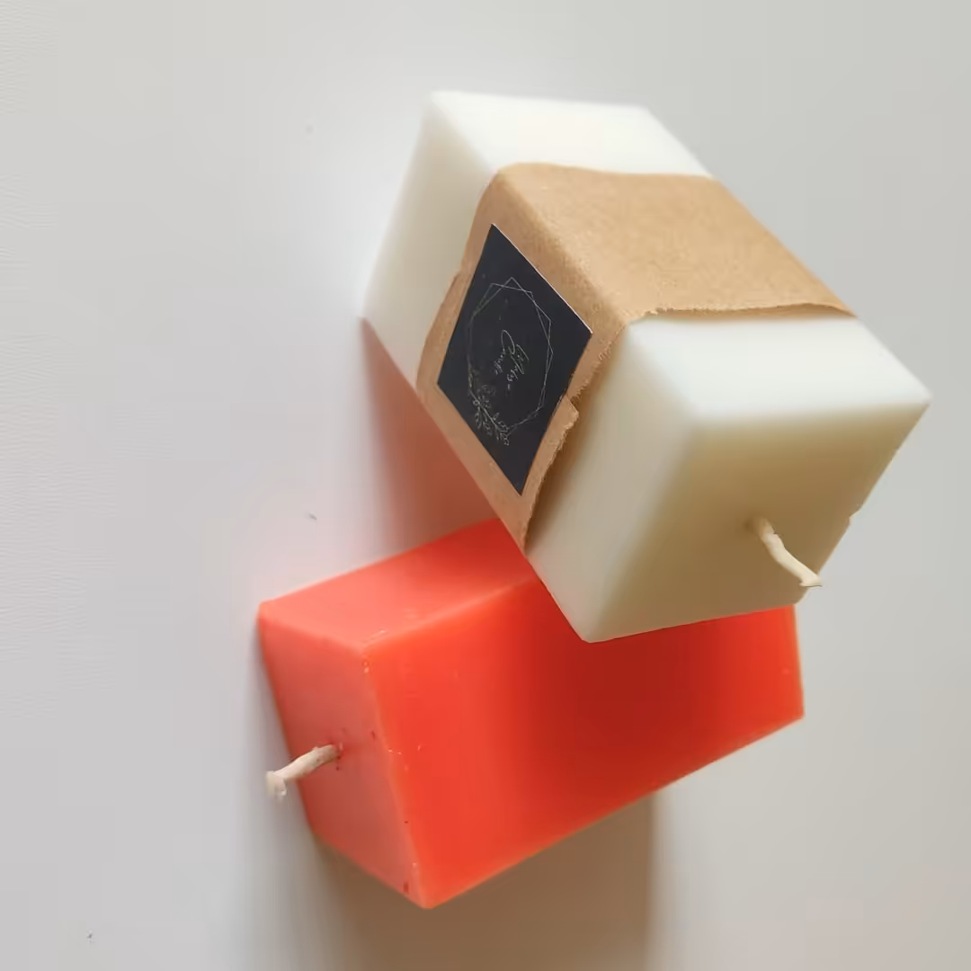 شمع استوانه ای