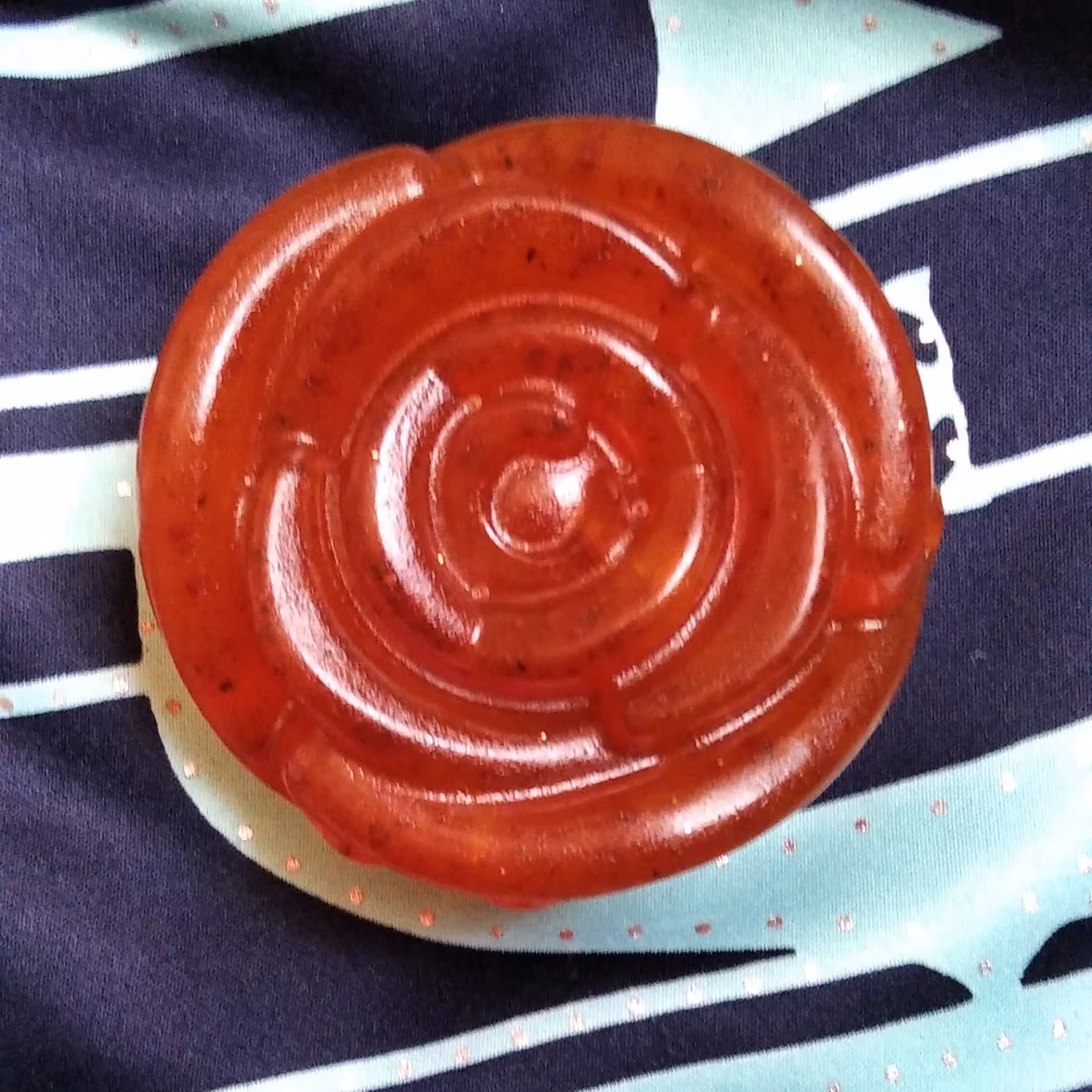 صابون گلیسیرینه زردچوبه